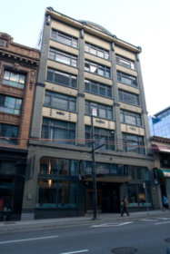 Image of 576 Seymour (Complete)